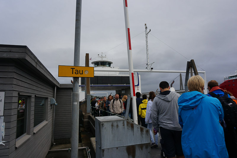 ferry-to-tau