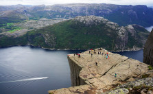 Norway: ปีน Pulpit Rock (Preikestolen)